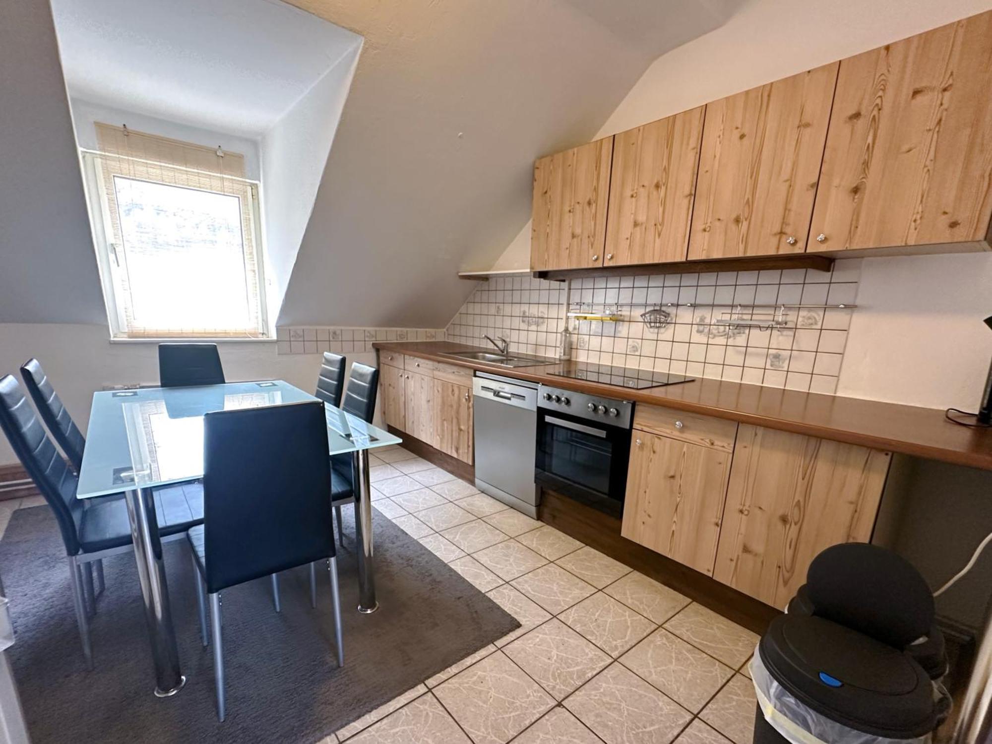 Up Resistances G Apartment Баден Екстериор снимка